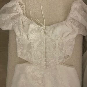 Sabo Skirt White Lace Long Sleeve Dress